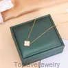 18K GOUD VERPLAATSEN Kettingen Luxe designer ketting bloemen vierbladige klaver Cleef Cleef Fashional Pendant Necklace Wedding Party Sieraden Geen doos