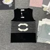 Étiquette en cuir Camisole Womens Tops Top de concepteur Collier carré en tricot en tricot sans manches Slim Sports Camisole