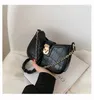 Axelväskor 2024 Vintage Stone Mönster Single Bag Women Pu Luxury Clutch Handväskor Solid Crocodile Crossbody Hobo