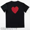 Jouer à la mode t-shirts de création de coeur rouge tshirt décontracté broderie en coton