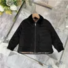 New Brand Girls Boys Down Jacket Luxury High Quality Automne and Winter Children's Trench Coat Trench's Taille de 100 cm-160 cm A10