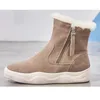 Botas Swyivy Chaussure Plataforma Femme Sapatos de inverno feminino Solid Soll Plush 2024 Snow Woman Woman Round dedo Botas 40