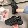 Scarpe da fitness sneakers femminile piattaforma grossa pevida donna di moda ulzzang allacciata papà allenatori femminili neri 2024 primavera