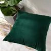 Dekorativa kuddar för soffan Emerald Green Home Decor Cushion Cover 45x45 Dekorationskudde Soft Velvet Hugs 240411