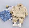 Girls Boy Coat New Clothing Ensembles de printemps vêtements de printemps femelle Baby Toolling Veste Pantalon Twopiece Suit A0264890901