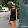 Casual jurken Solid Basic Mini Dress for Women Fashion O-Neck Mouwess Bodycon Summer 2024 Vrouwelijke Slim Holidays Party