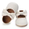 Baby casual schoenen baby peuter bowknot niet -slip rubber softsole plat pu first walker geboren boogdecor 240415