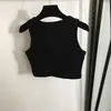 CAMISOS Tanks Designer 2024 Zomer Nieuwe borstletter Triangle Decoratief kort open navel veelzijdige sexy katoentanktop cnal