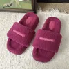 Tofflor 2024 vinterkvinnor fluffiga skor rosa hus utomhus casual kvinnlig flip flops design glider damer mjuk plysch tofflor