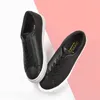 Chaussures décontractées Donnain 2024 Black Designer Sneakers Femmes Véritable cuir réconfortable Sole de caoutchouc respirant Courant à plat