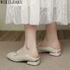 Chaussures décontractées pieds nus Oxford pour femmes Slip en cuir sur des mocassins à talons bas