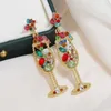 Dangle Earrings dutrieuxパーソナリティクリエイティブメタルラインストーンゴブレットワイングラスシェイプ女性パーティージュエリーアクセサリー