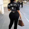 Neue Designer-Sommer-Frauen-Freizeit-Tracksuits zweiteilige Anzugsets kurzes T-Shirt+Hosen gedruckte Kurzarmnabel exponierte Top und Shorts Outfits Schweißanlagen