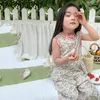 Kledingsets Kinderpak 2024 Zomermeisje Prinses Loose Garden Stijl Koreaanse editie Bloemen Lace Doll -jurk Wijd been broek