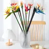 Kwiaty dekoracyjne Wysokiej klasy symulację zielonych roślin żurawinowych i wewnętrznych rajskich ptak w salonie