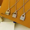 Luxury Classic Titanium Steel Lock Necklace for Ladies Gold and Silver Alphabet Gift for Girl Friend Weddings Set With Diamond Luxury Designer Jewelry Fade 659