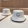 Designers pour hommes chapeau de seau pour femmes chapeaux ajustés multicolours réversibles designers concepteurs chapeaux mènes