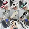 2024 Projektantka Kobieta do biegania gwiazda poza biurem Sneaker Luxury Channel Casual Shoe Black White Grey Plaid wełniany moda męskie trenerzy sportowe trampki sportowe