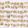 Clusterringe Großhandel 30pcs/Los exquisit vier Schmetterling Gold-plattierte Edelstahl Frauen Vintage Bohemian Style Boutique Schmuck Schmuck