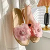 2024 Spring/Summer Tjock Sole Home Slippers Soft Sole inomhus andningsbar bomullslinne Cool tofflor Flower Linen Slippers