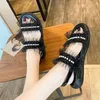 Casual schoenen sandalen voor vrouw met lage hakken schoenen beige dames outdoor zomer 2024 platform diamanten strass rhinestones kant Korea vip f