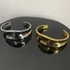 Bangle Bilandi Mode Schmuck Europäische und amerikanische Design glänzende glatte offene Armbänder für Frauen Girl Geschenk übertriebener Accessoires