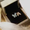 Versão alta Vancefe Double Butterfly Ring Womens Novo conjunto turquesa de diamante anel aberto anel francês assimétrico anel de par dos melhores amigos