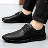 Chaussures décontractées vache pour hommes Split Cuir vintage hommes chaussures oxford pour 2024 Designer Flats de mariage robe formelle chaussures mâle