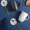 Muggar 2024 Nordisk stil keramisk gåva mugg minimalistisk tekopp kaffe med lock och sked