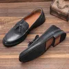 712 Assels Chaussures habillées Homme Business Élégant Gentlemans confortable Men de forme # al703 240410