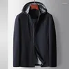 Herengeul Lagen 2024 Springstijl Coat Men Fashion Engeland Heren Casual bovenkleding Jacket Kleding Grootte M-3XL