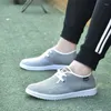 Casual Shoes Spring Autumn For Men Mesh Sneaker Solid Color Sports Male Shoe Running Hard-bärande andningsbara Chaussure Hommes