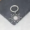 Keychains Nedar Söt solros rostfritt stål snöflinga nyckelhållare för kvinnor flickor handväska plånbok dekor prydnader nyckelpresent