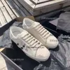 2024 French 2024 Shoes Saint Ts Женщины мужчина мужская обувь Новая первая слой коврик прилив низкий молодежный дизайнерский дизайнерский дизайнер