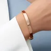Bracelet à la mode simple Bracelet en acier inoxydable brillant simple Gift en acier inoxydable pour hommes et femmes