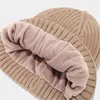 Boinas femininas inverno malha quente gorro luvas de lenço longo lenço de lenço térmico à prova de vento ao ar livre para homens Mulheres