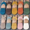 Kvinnors strumpor 10pairs/Set Solid Color Mesh Slipper Summer Spring Silicone Non-Slip Invisible Ankel Boat