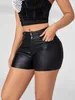 Kvinnors shorts 2023 Sexig stretch Slant Pocket Double Detail Solid Pu Leather Shorts Women Casual Holiday Strtwear Y240420