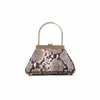 Spring primavera ed estate 2024 design di nicchia portatile grande hardware retrò sacca da coccodrillo coccodrillo in pelle