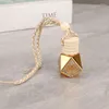 Storage Bottles 100Pcs 8ml Car Perfume Bottle Empty Essential Oil Container Square Dispenser Air Fresher Pendant