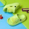 Flipers de designer para homens e mulheres Sandálias de slides ao ar livre de verão 12