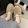 Chaussures pantoufles Femmes 2024 Fairy Style Bow Soft Sole Cotton Flat Bottom Automne et hiver Couleur solide en peluche