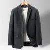Högkvalitativ blazer Mens British Style Elegant Simple Fashion Advanced Simple Casual Party Wear Gentlemans Suit Fited Jacket 240409