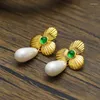 Stud-oorbellen Elegante klaver Pearl High-Grade Sense Vintage Temperament Light Luxe overdreven retro-studs