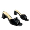 Slippers Patent Leather Designer обувь женская роскошные сандалии эки -ноги пляжные туфли модные буквы высокие каблуки