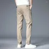 Męskie spodnie Summer Ultra-Casual Casual Spoders Szczupły, prosty elastyczny jedwabny sporty jogging moda koreańska czarna zielona khaki