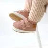 First Walkers 2024 Fashion Baby Girls and Boys Color Color Shoes Sports Chores non glisser les semelles en caoutchouc Walking Learning