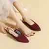 Sandaler plus storlek 43 Kvinnor Flat tofflor Fashion Dreatoble Non-Slip Gravida skor Damer Knit Soft Sole Single Single