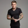 Sumpa traspirante con la maglietta a v sul collo uomo fitness slim fit maniche corta maglietta maschile marca per palestra abbigliamento da palestra 240419