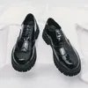 Brogue Round Head Leather Brand Luxury Men Casual Driving Designer Black Tjock Soled Lace Up Oxford Shoes Wedding Dress 240410